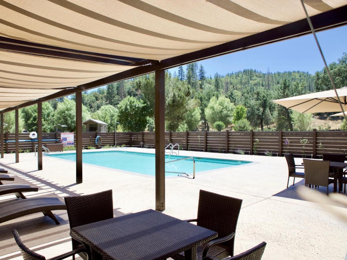 Villa Mandala Springs Cobb Exterior foto